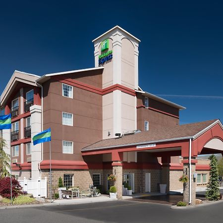 Holiday Inn Express Wenatchee By Ihg Bagian luar foto