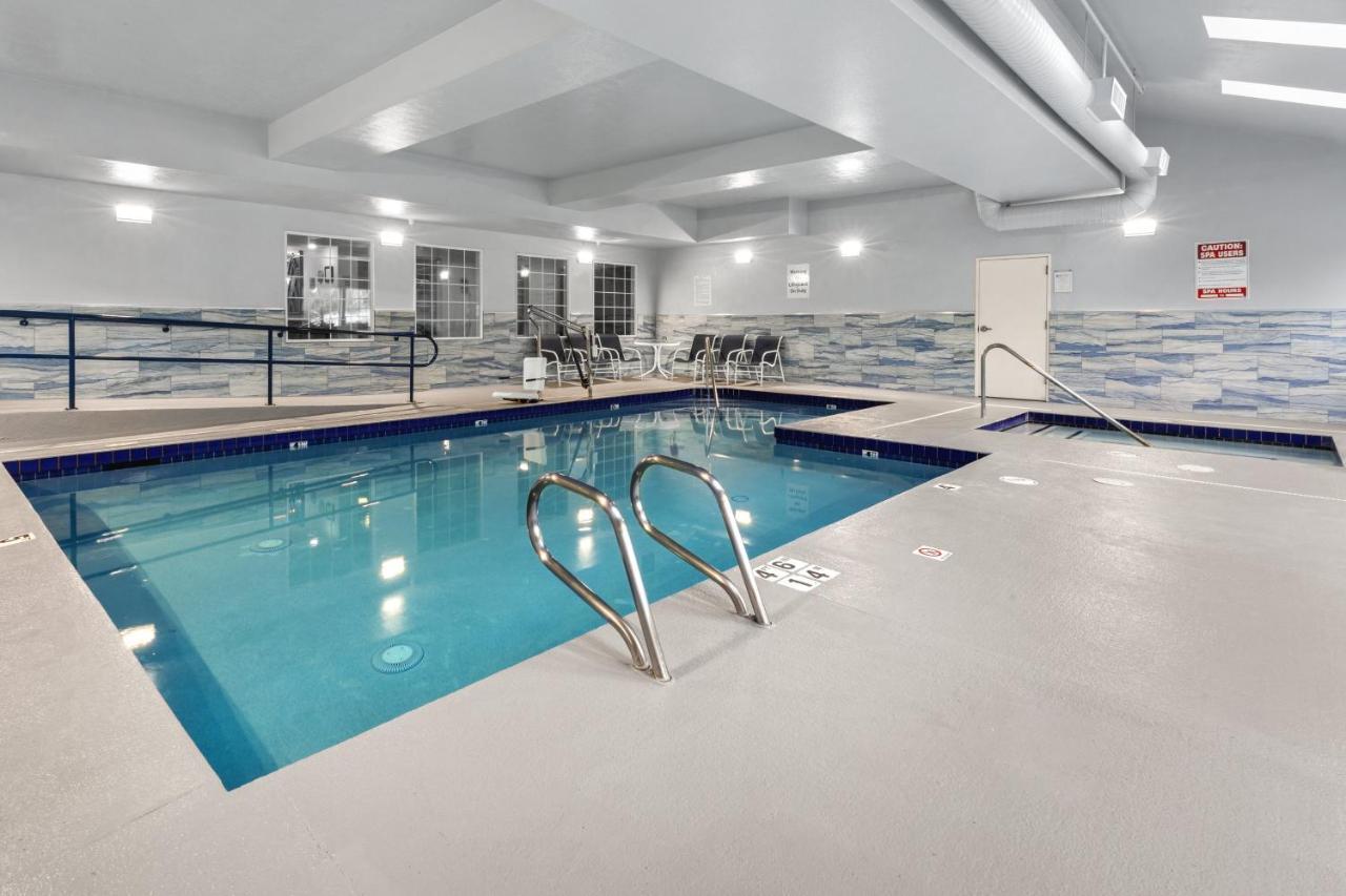 Holiday Inn Express Wenatchee By Ihg Bagian luar foto
