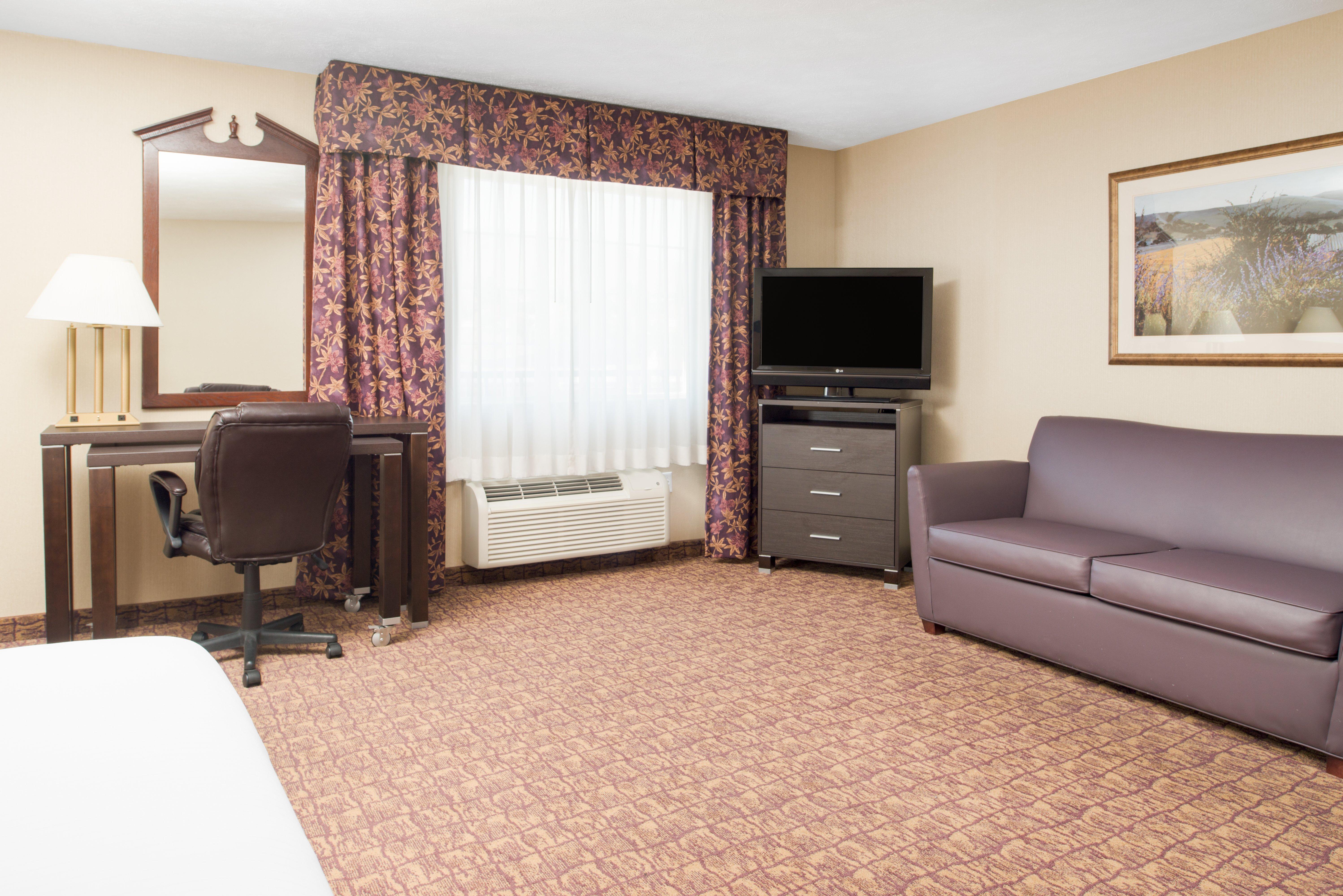 Holiday Inn Express Wenatchee By Ihg Bagian luar foto