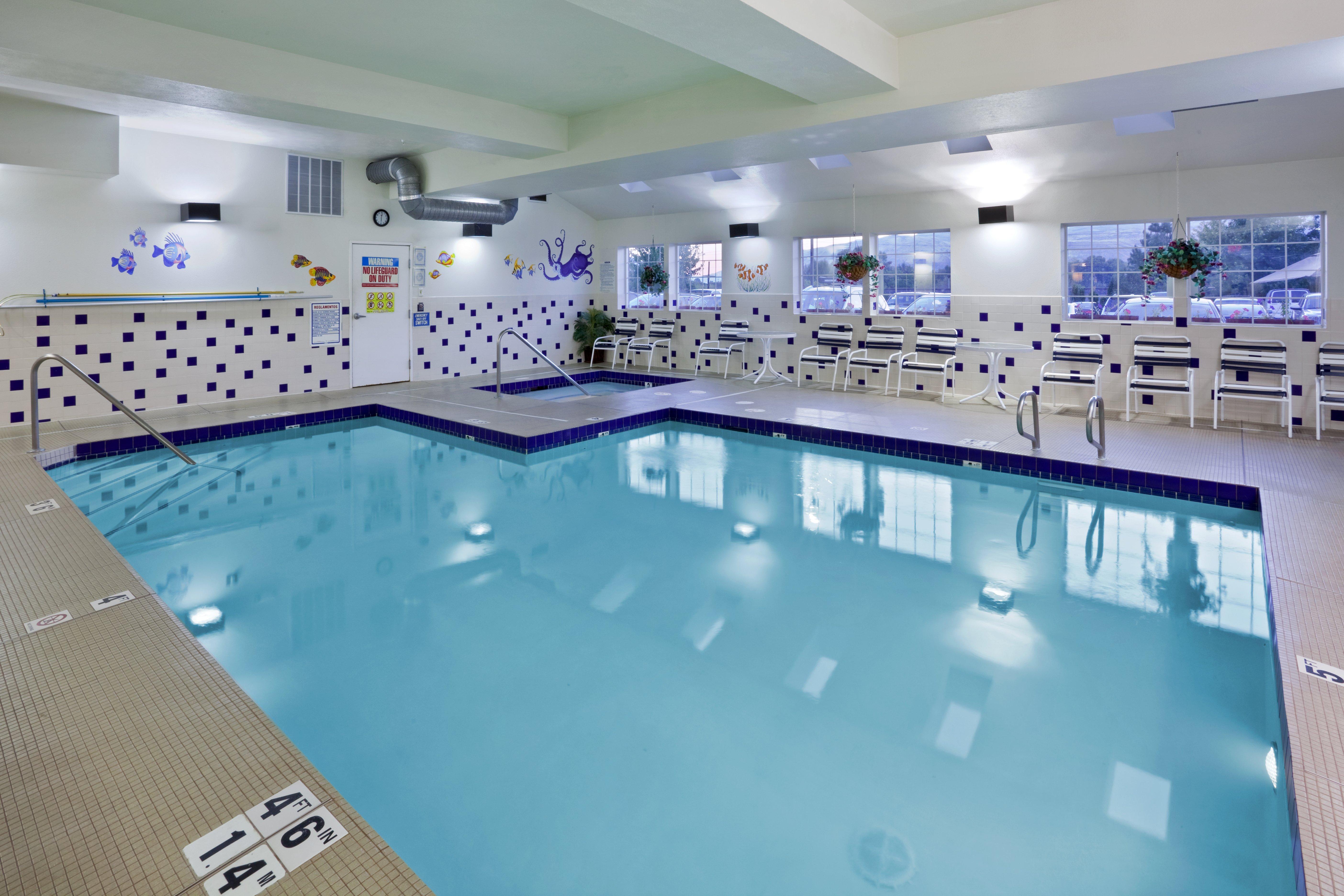 Holiday Inn Express Wenatchee By Ihg Bagian luar foto