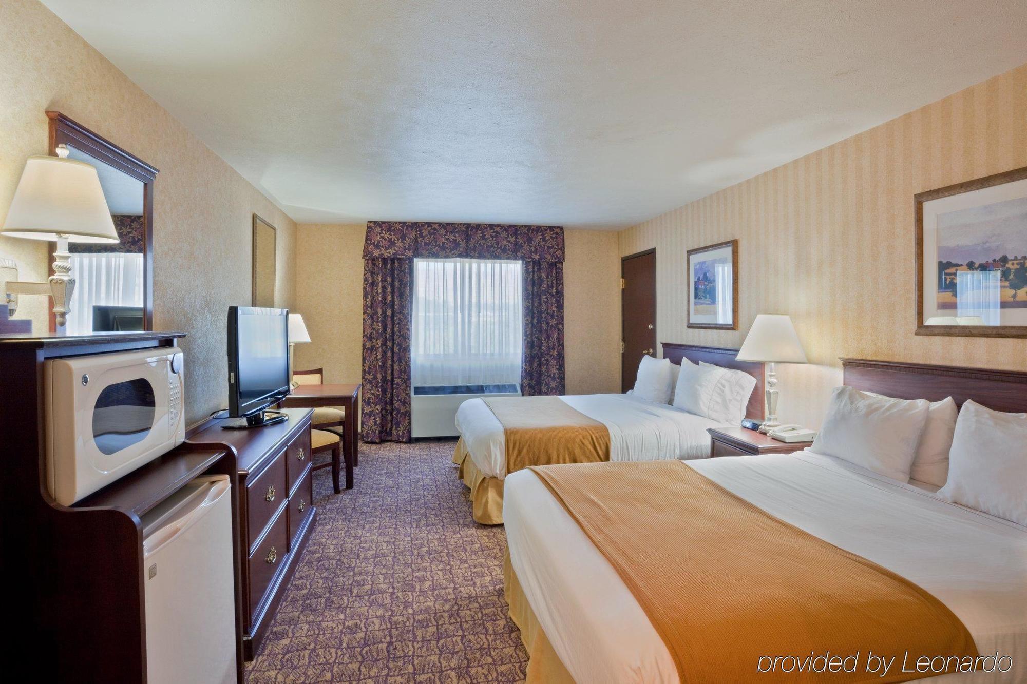 Holiday Inn Express Wenatchee By Ihg Ruang foto